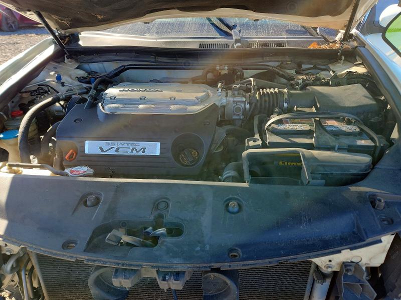 Photo 11 from auction – 2012 HONDA ACCORD EXL with VIN 1HGCP3F84CA027550