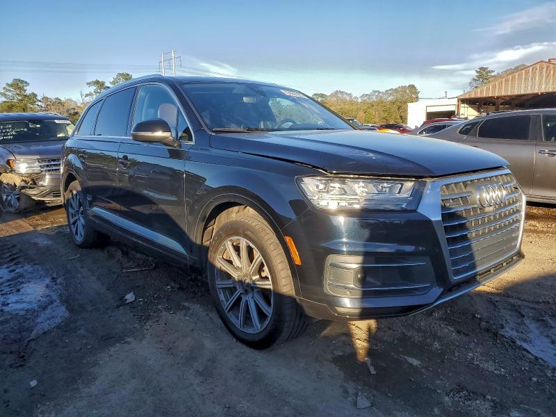 Photo 4 from auction – 2017 AUDI Q7 PREMIUM with VIN WA1LHAF7XHD042027