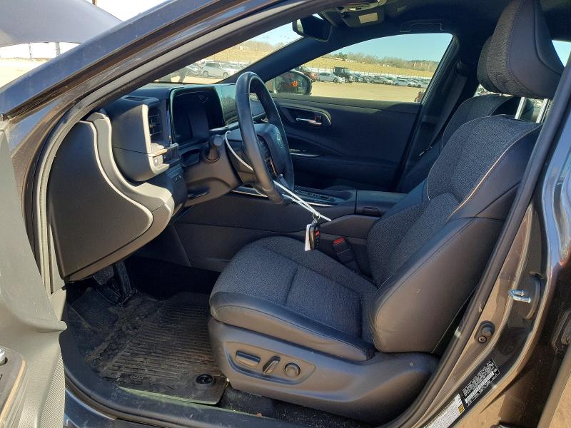 Photo 7 from auction – 2023 TOYOTA CROWN XLE with VIN JTDAAAAF9P3014241
