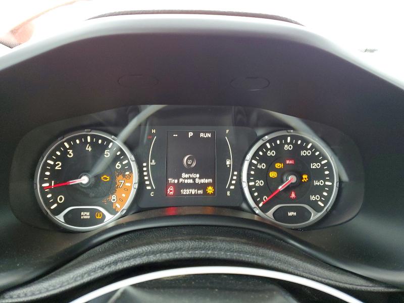 Photo 9 from auction – 2015 JEEP RENEGADE L with VIN ZACCJBBTXFPC15319
