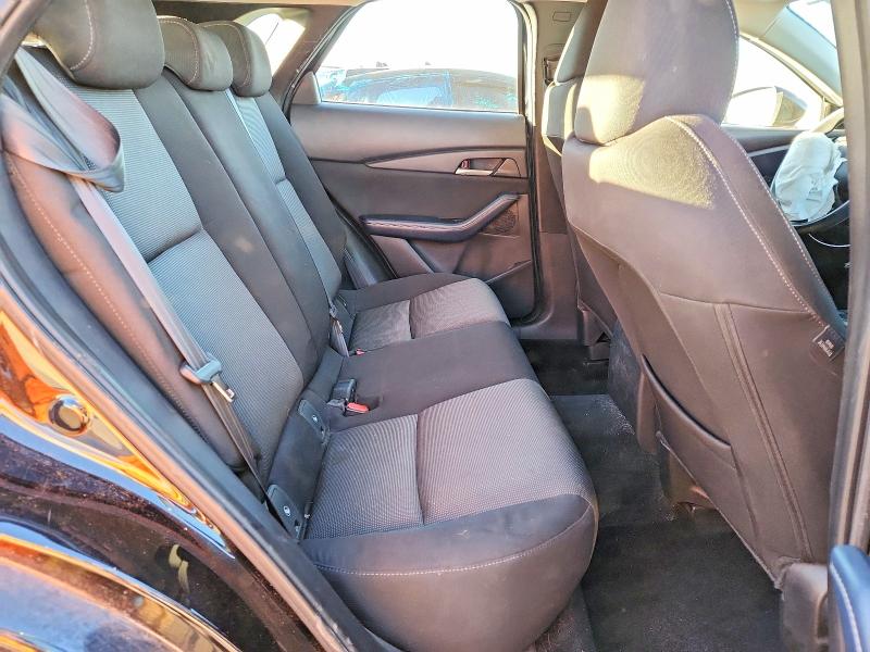 Photo 11 from auction – 2021 MAZDA CX-30 with VIN 3MVDMBAL5MM223971