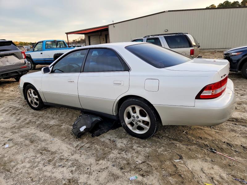 Photo 2 from auction – 2000 LEXUS ES 300 with VIN JT8BF28G1Y5093807