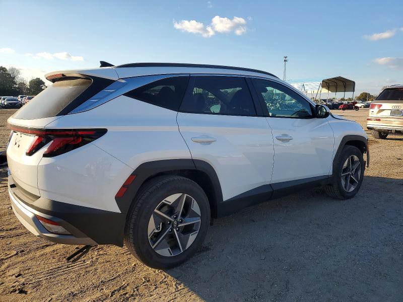 Photo 3 from auction – 2025 HYUNDAI TUCSON with VIN 5NMJB3DE0SH593352