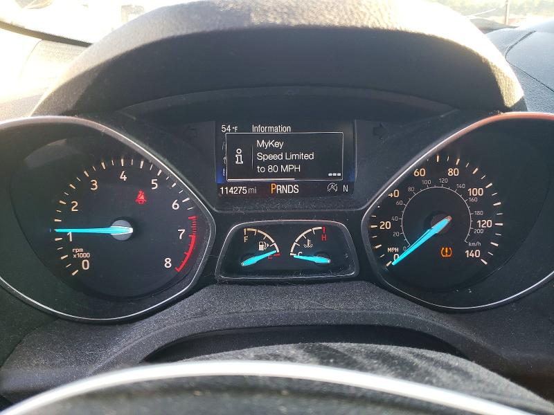 Photo 9 from auction – 2017 FORD ESCAPE with VIN 1FMCU0GD2HUB64893