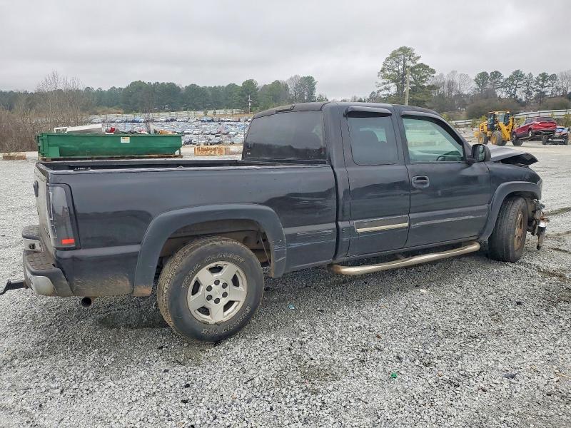 Photo 3 from auction – 2005 CHEVROLET SILVERADO with VIN 2GCEC19T151201322