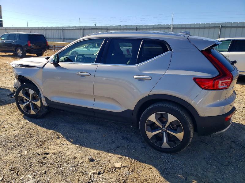 Photo 2 from auction – 2023 VOLVO XC40 PLUS with VIN YV4L12UN4P2090843