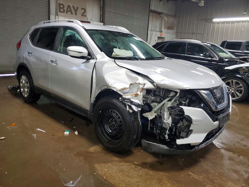 Photo 4 from auction – 2017 NISSAN ROGUE with VIN KNMAT2MT6HP580207