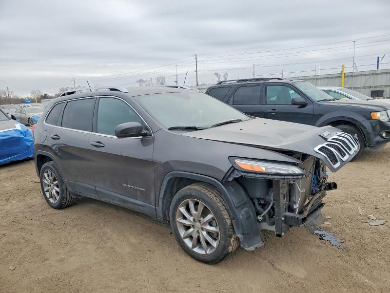 Photo 4 from auction – 2018 JEEP CHEROKEE with VIN 1C4PJLDB0JD577484