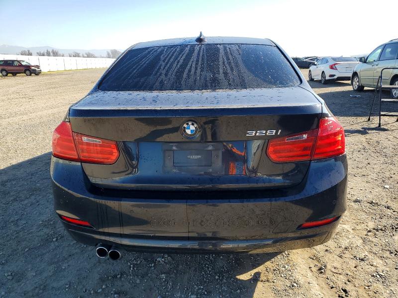 Photo 6 from auction – 2014 BMW 328 I with VIN WBA3A5C55EP600121