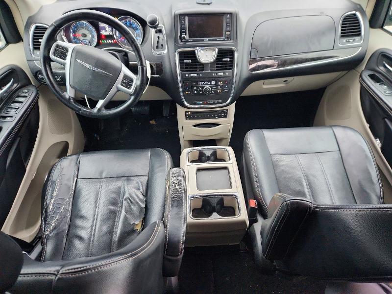 Photo 8 from auction – 2012 CHRYSLER TOWN & COU with VIN 2C4RC1CG9CR194793