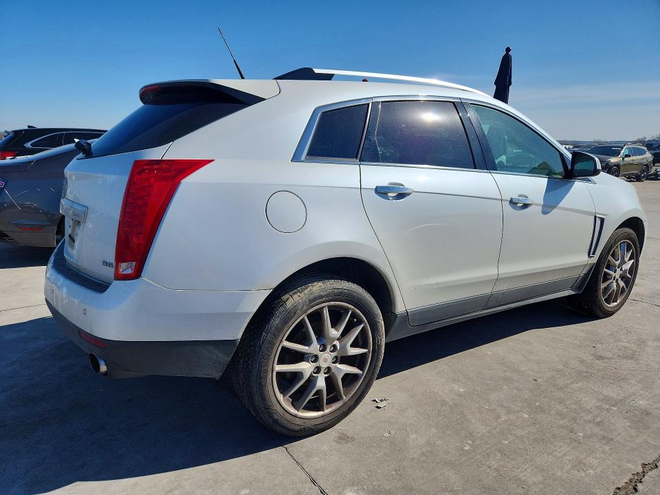 Photo 3 from auction – 2013 CADILLAC SRX with VIN 3GYFNDE34DS612328