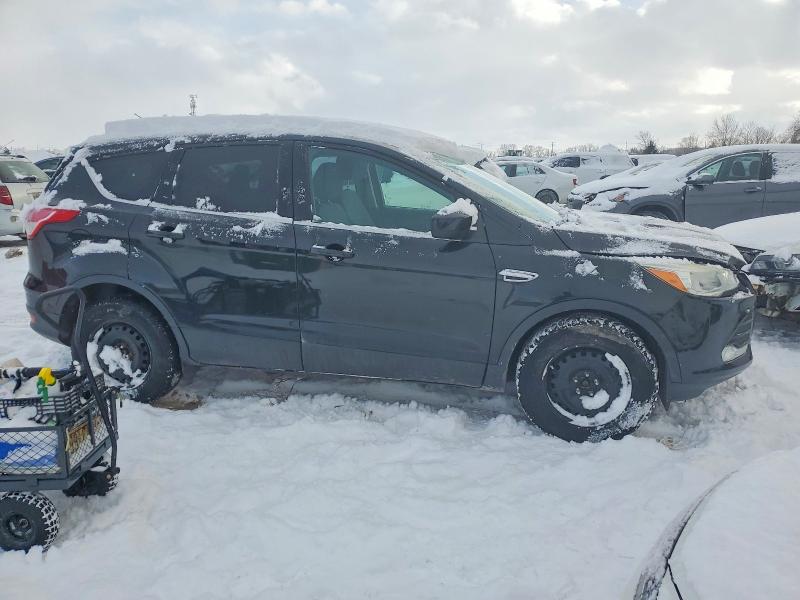 Photo 4 from auction – 2015 FORD ESCAPE with VIN 1FMCU9G90FUB85657