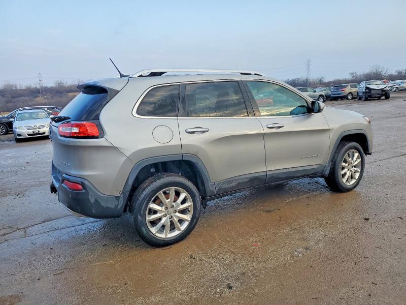 Photo 3 from auction – 2015 JEEP CHEROKEE with VIN 1C4PJMDS0FW666280