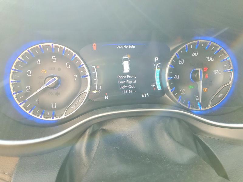 Photo 9 from auction – 2017 CHRYSLER PACIFICA L with VIN 2C4RC1GG3HR616316