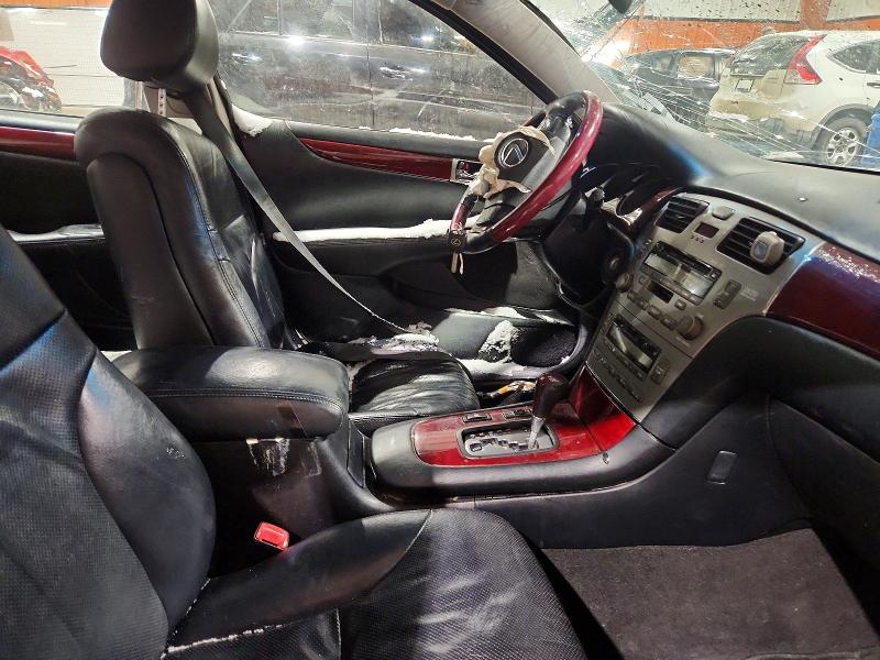 Photo 7 from auction – 2005 LEXUS ES with VIN JTHBA30GX55064415