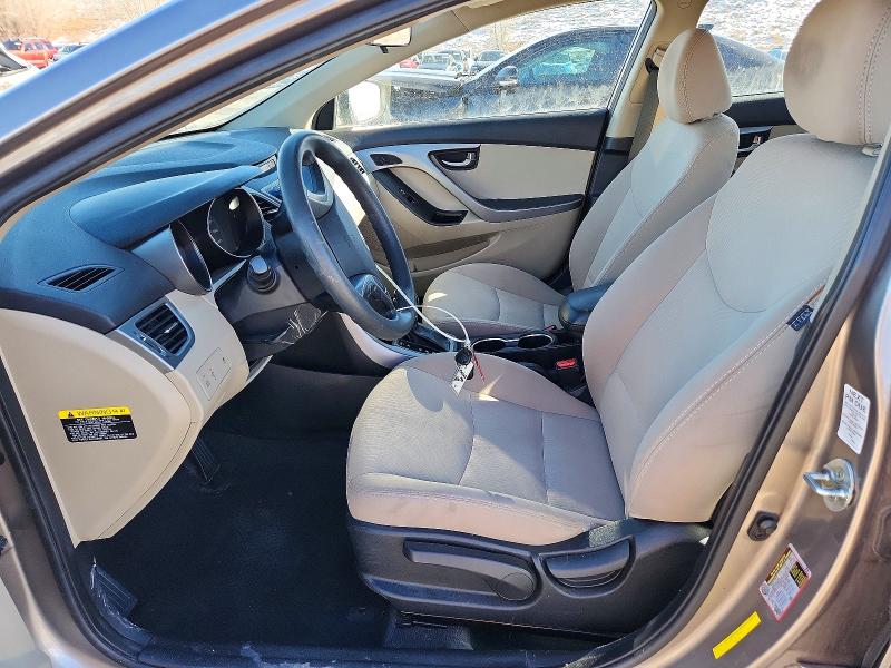 Photo 7 from auction – 2016 HYUNDAI ELANTRA SE with VIN 5NPDH4AE7GH714393