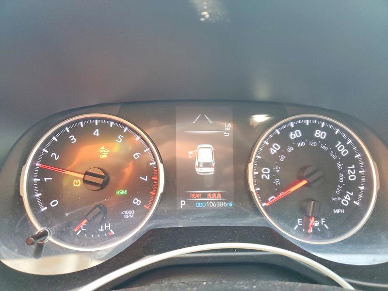 Photo 9 from auction – 2019 TOYOTA RAV4 with VIN 2T3W1RFV1KW030251