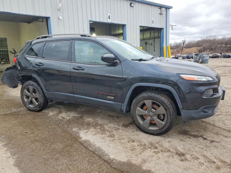 Photo 4 from auction – 2016 JEEP CHEROKEE with VIN 1C4PJMCB9GW348743