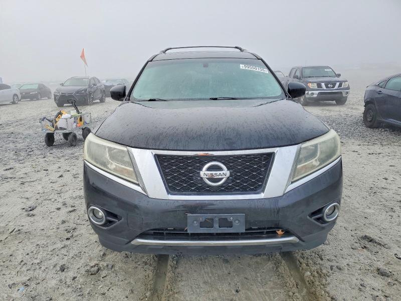 Photo 5 from auction – 2013 NISSAN PATHFINDER with VIN 5N1AR2MN3DC640800