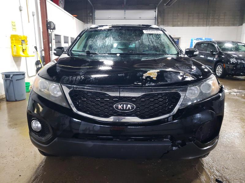 Photo 5 from auction – 2012 KIA SORENTO with VIN 5XYKU3A64CG208091