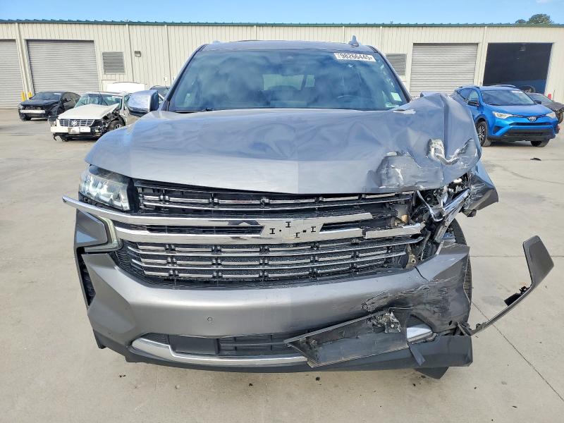 Photo 5 from auction – 2021 CHEVROLET SUBURBAN C with VIN 1GNSCFKD1MR312369