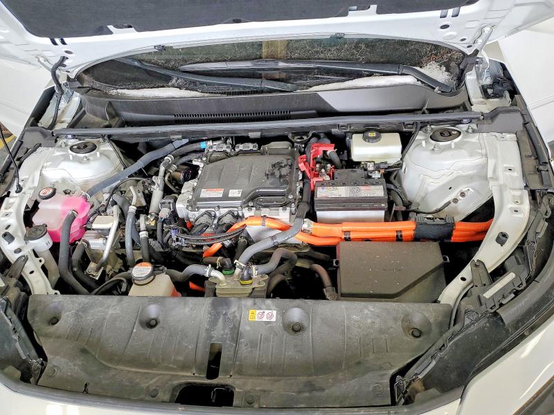 Photo 11 from auction – 2024 TOYOTA BZ4X with VIN JTMAAAAA4RA033895