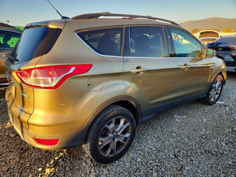 Photo 3 from auction – 2013 FORD ESCAPE SEL with VIN 1FMCU0HX4DUB01099