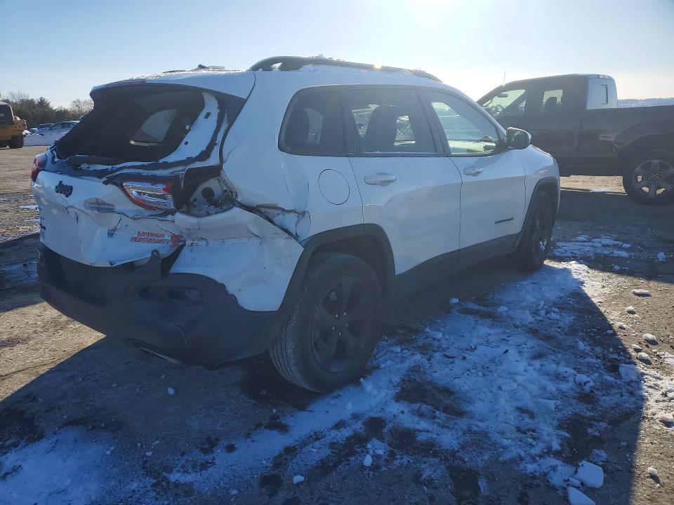 Photo 3 from auction – 2016 JEEP CHEROKEE with VIN 1C4PJMCS4GW101579