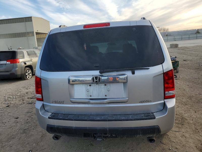 Photo 6 from auction – 2010 HONDA PILOT with VIN 5FNYF4H55AB033880