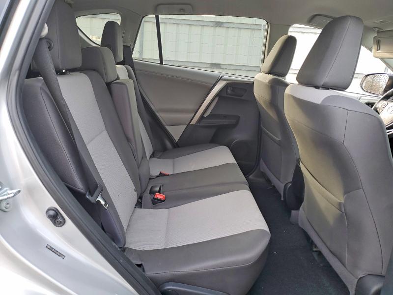 Photo 11 from auction – 2013 TOYOTA RAV4 LE with VIN 2T3BFREV2DW027606