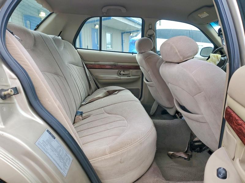 Photo 10 from auction – 2000 MERCURY GRAND MARQ with VIN 2MEFM74W7YX634651