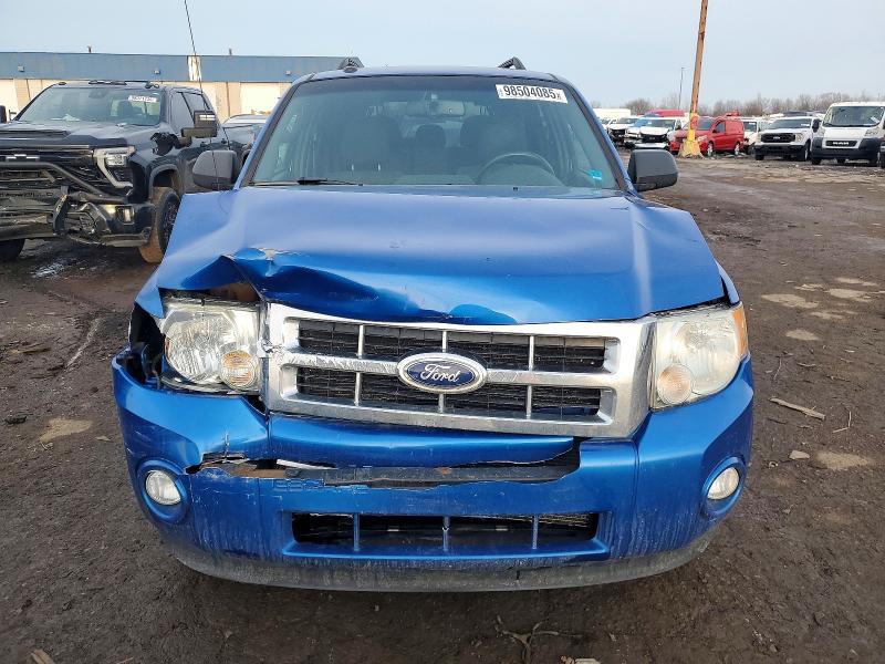 Photo 5 from auction – 2011 FORD ESCAPE with VIN 1FMCU0D73BKB90100