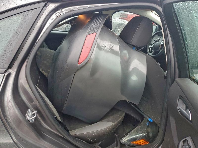 Foto 10 de la subasta – 2013 FORD FOCUS SE con VIN 1FADP3F22DL315304