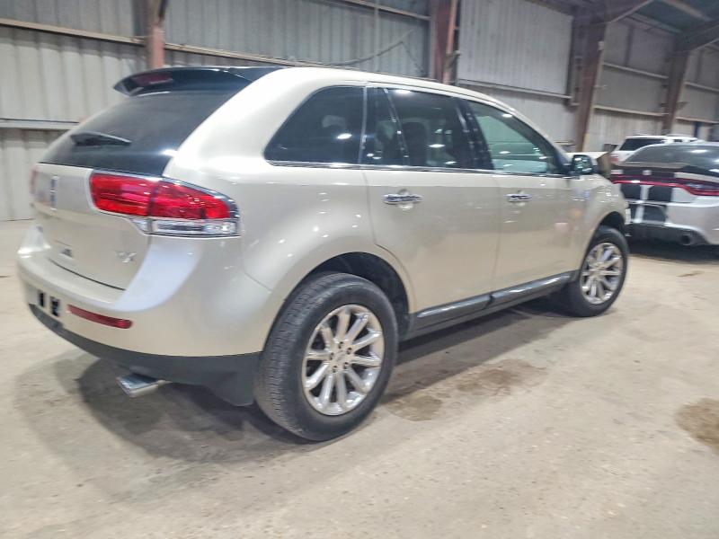 Photo 3 from auction – 2011 LINCOLN MKX with VIN 2LMDJ6JK8BBJ24682