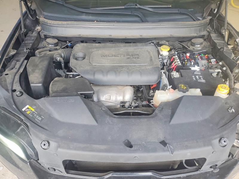 Photo 12 from auction – 2019 JEEP CHEROKEE with VIN 1C4PJLCB0KD434585
