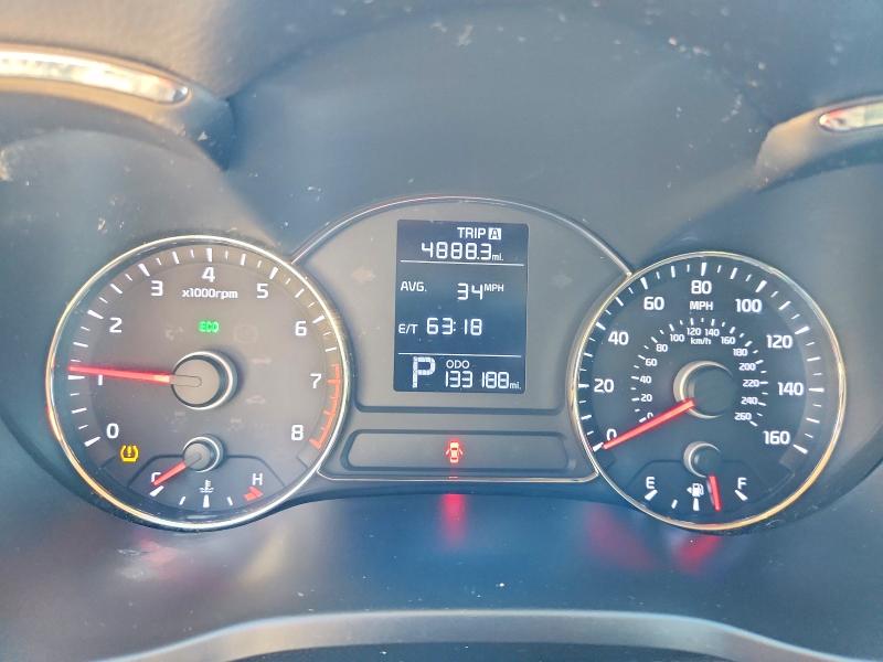 Photo 9 from auction – 2016 KIA FORTE LX with VIN KNAFK5A84G5650644