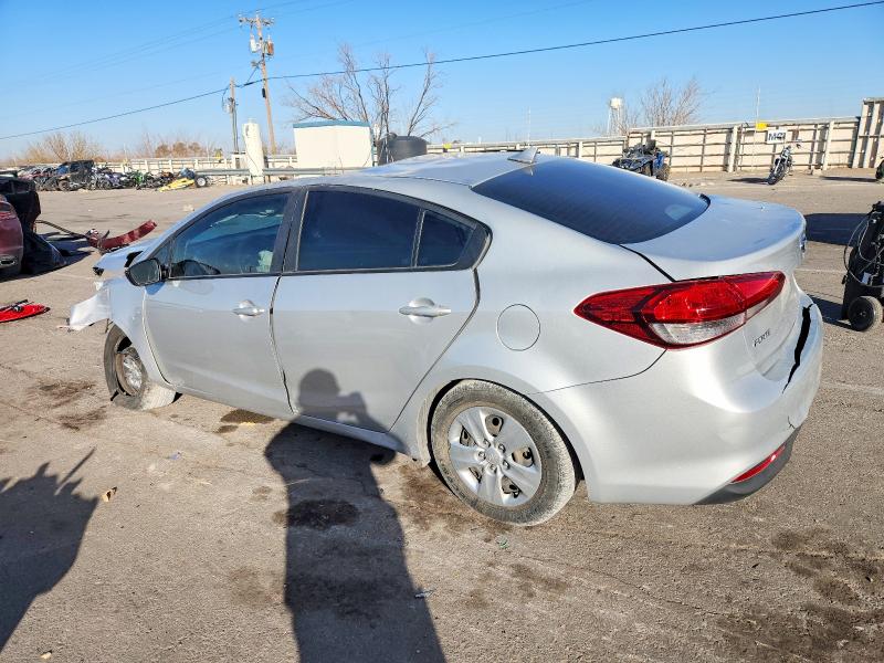 Photo 2 from auction – 2017 KIA FORTE with VIN 3KPFK4A74HE082776