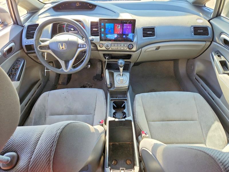 Photo 8 from auction – 2010 HONDA CIVIC LX with VIN 19XFA1F55AE037957