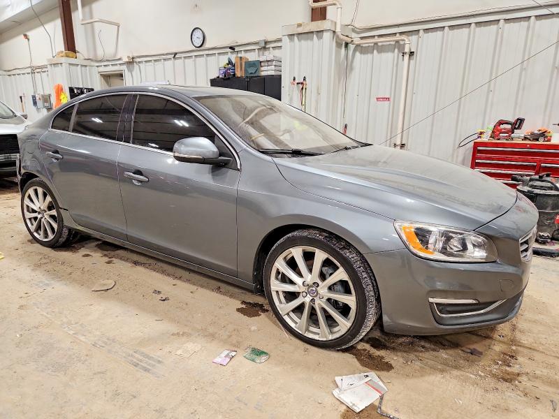 Photo 4 from auction – 2017 VOLVO S60 PREMIE with VIN LYV402TK8HB127541