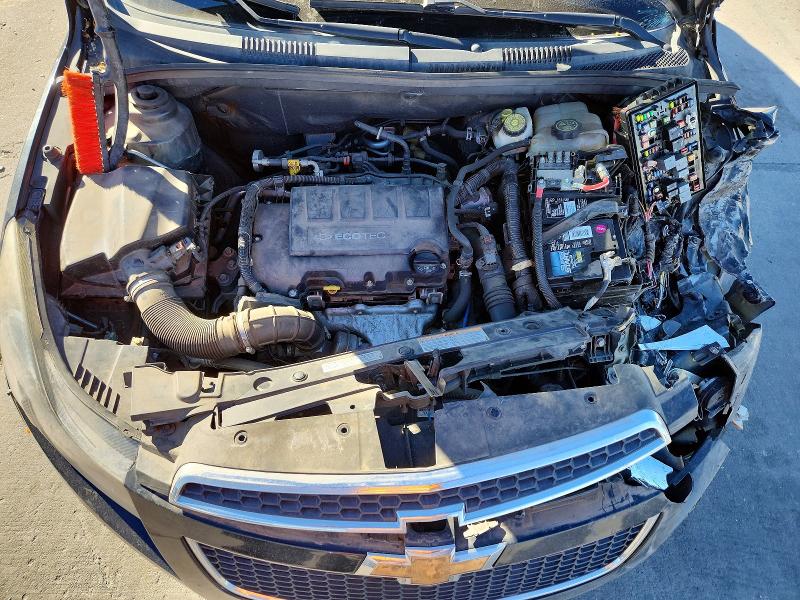 Photo 11 from auction – 2014 CHEVROLET CRUZE with VIN 1G1PC5SB6E7169979