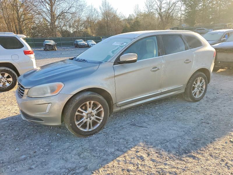 VOLVO XC60 2015 with VIN YV4612RK5F2681483 - Photo from auction