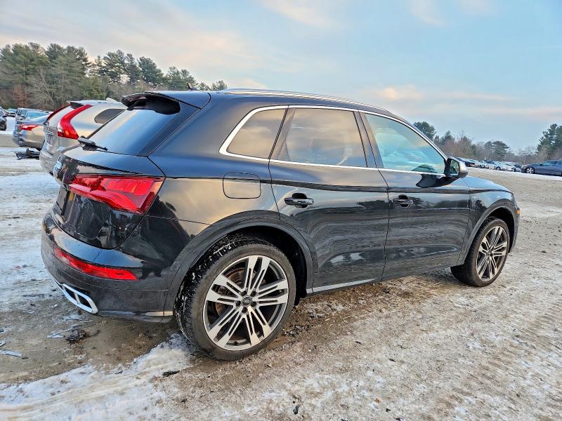 Photo 3 from auction – 2018 AUDI SQ5 PREMIU with VIN WA1A4AFY4J2227610