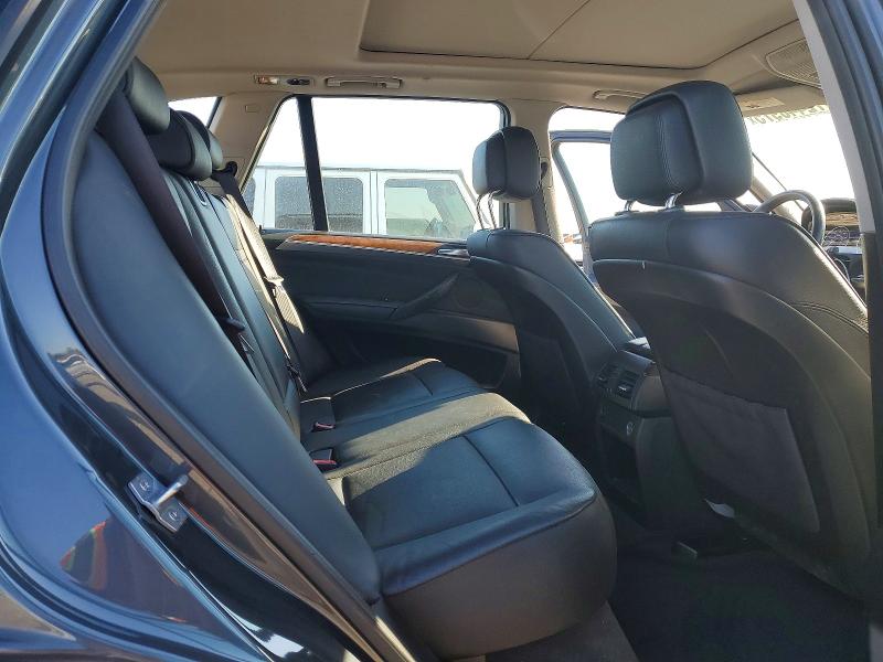 Photo 11 from auction – 2013 BMW X5 XDRIVE3 with VIN 5UXZV4C50D0G52602