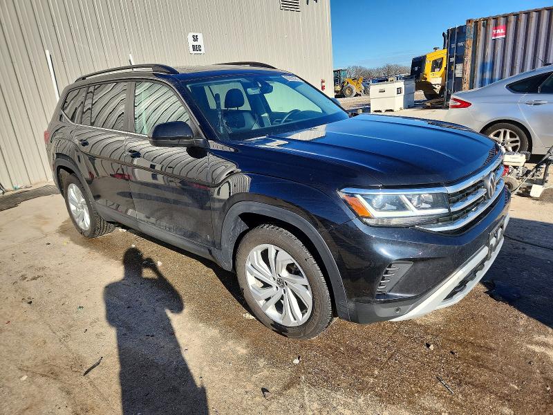 Photo 4 from auction – 2023 VOLKSWAGEN ATLAS with VIN 1V2KR2CA5PC555211