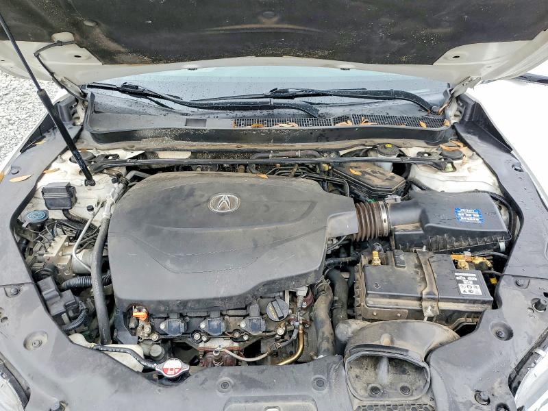 Photo 11 from auction – 2016 ACURA TLX with VIN 19UUB2F34GA003062