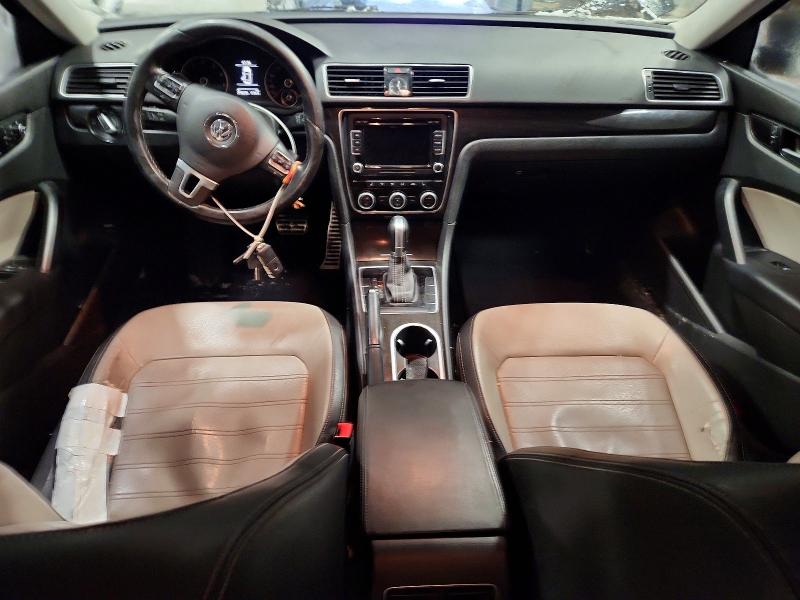 Photo 8 from auction – 2015 VOLKSWAGEN PASSAT SE with VIN 1VWBS7A30FC066170