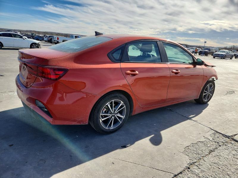 Photo 3 from auction – 2022 KIA FORTE FE with VIN 3KPF24AD9NE486562