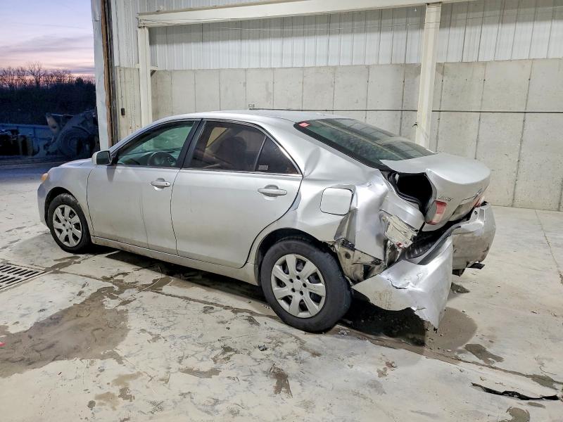 Photo 2 from auction – 2010 TOYOTA CAMRY BASE with VIN 4T1BF3EK7AU076954