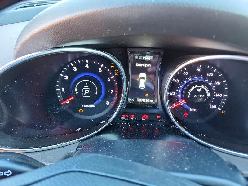 Photo 8 from auction – 2015 HYUNDAI SANTA FE G with VIN KM8SRDHF9FU100724