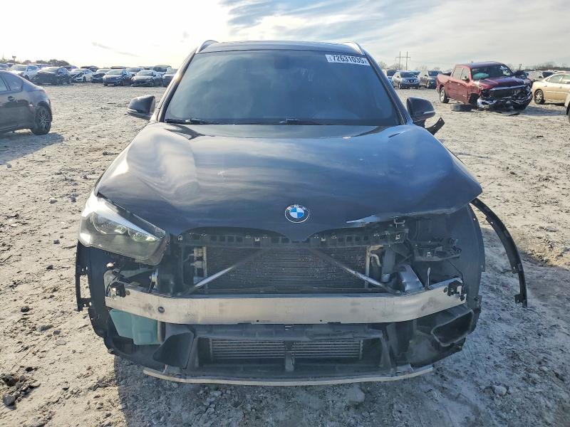Photo 5 from auction – 2017 BMW X1 XDRIVE2 with VIN WBXHT3C34H5F69469